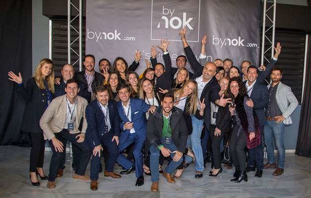 El CEO Armando Gómez y parte del equipo de By Nok en el evento celebrado en Noviembre de 2017