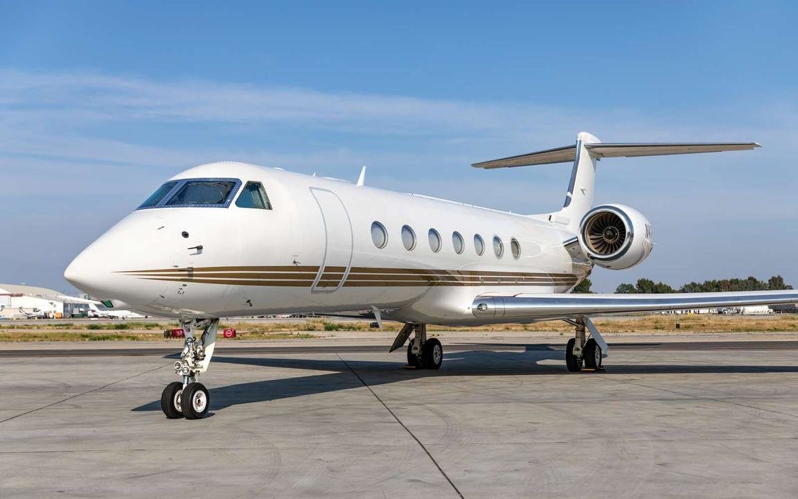 Challenge Jet Charter