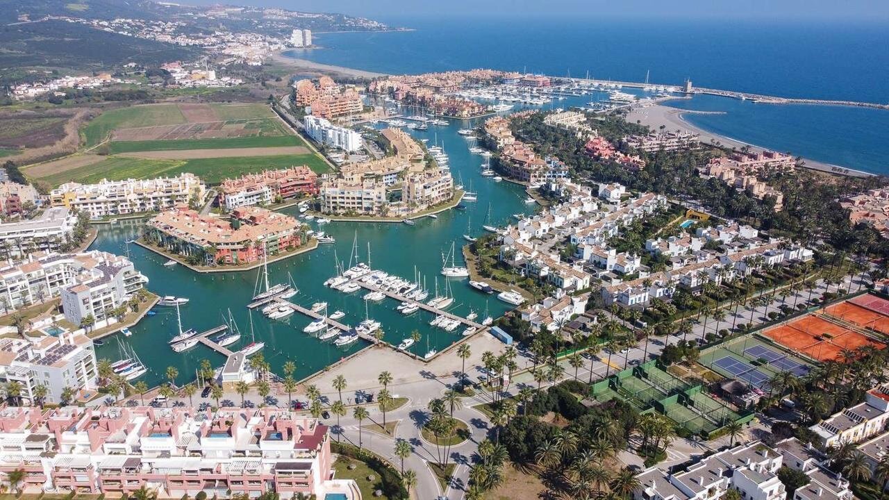 Marina de Sotogrande y puerto deportivo