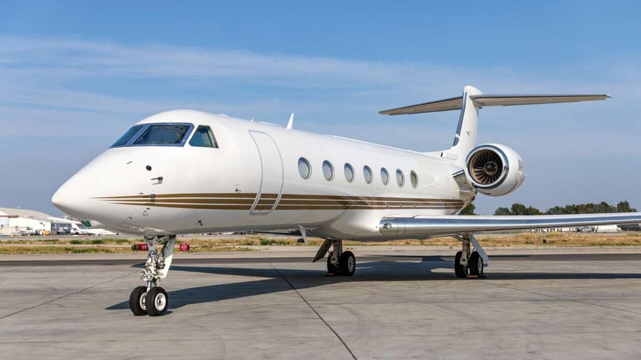 Challenge Jet Charter