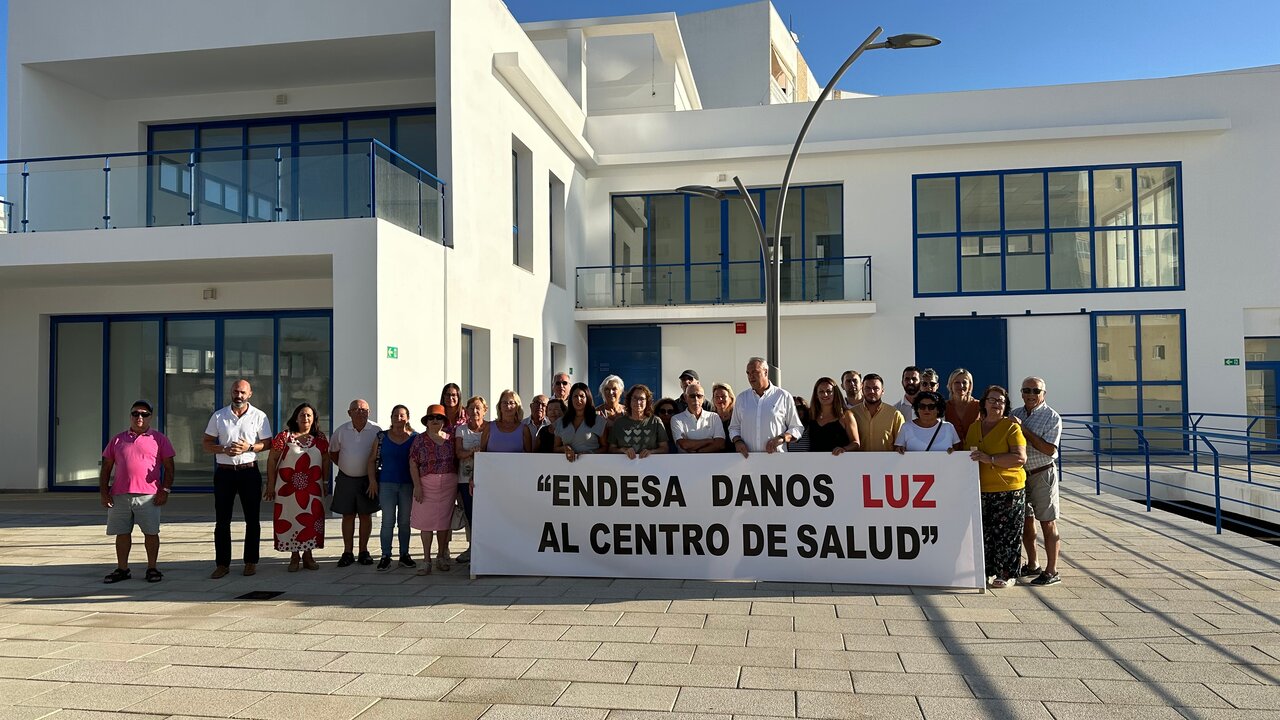 Protesta Edificio Torreguadiaro