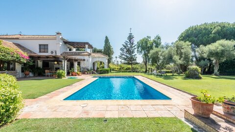 Villa en venta en Reyes y Reinas con vistas al río